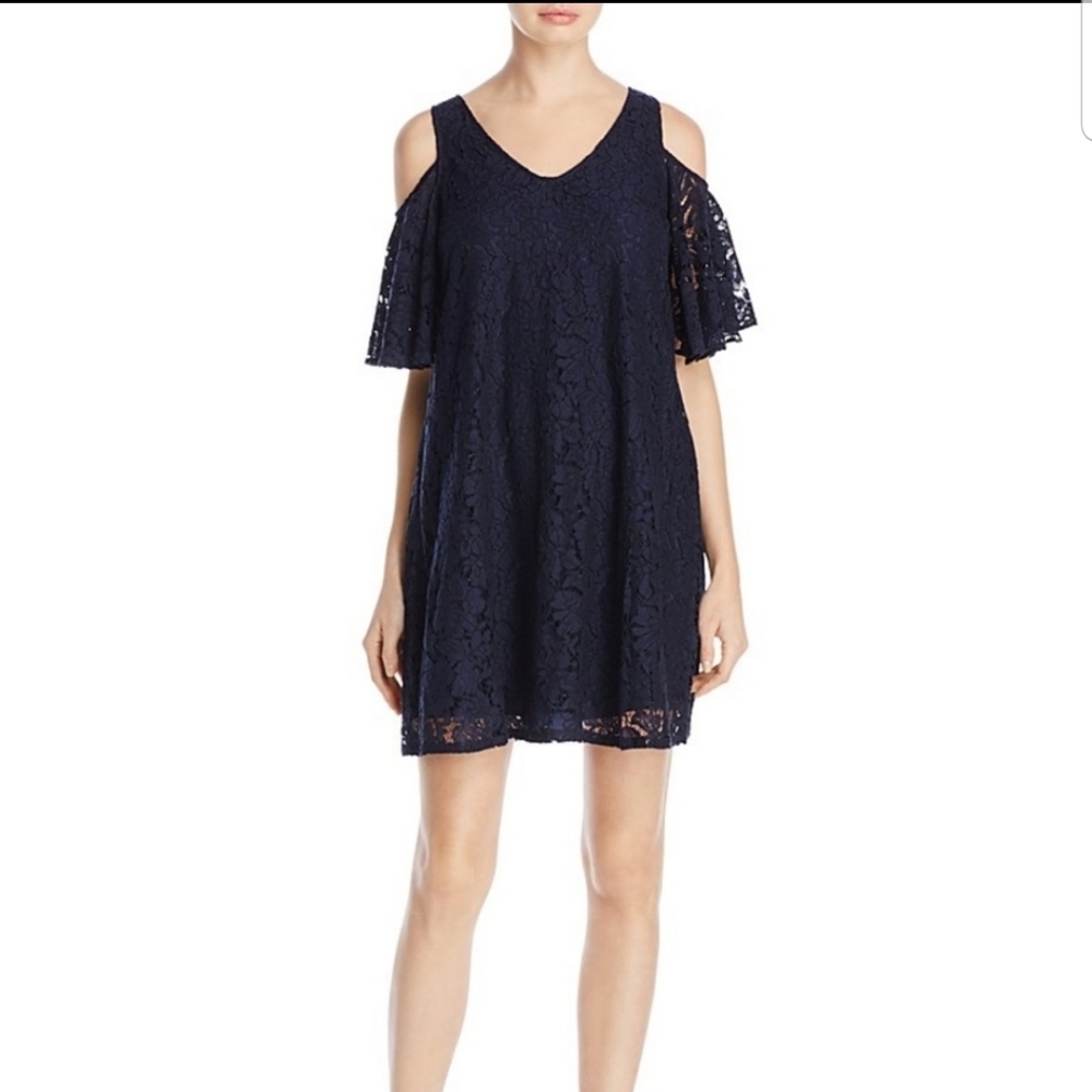 NANETTE nanette leporeCaped Lace Shift Dress